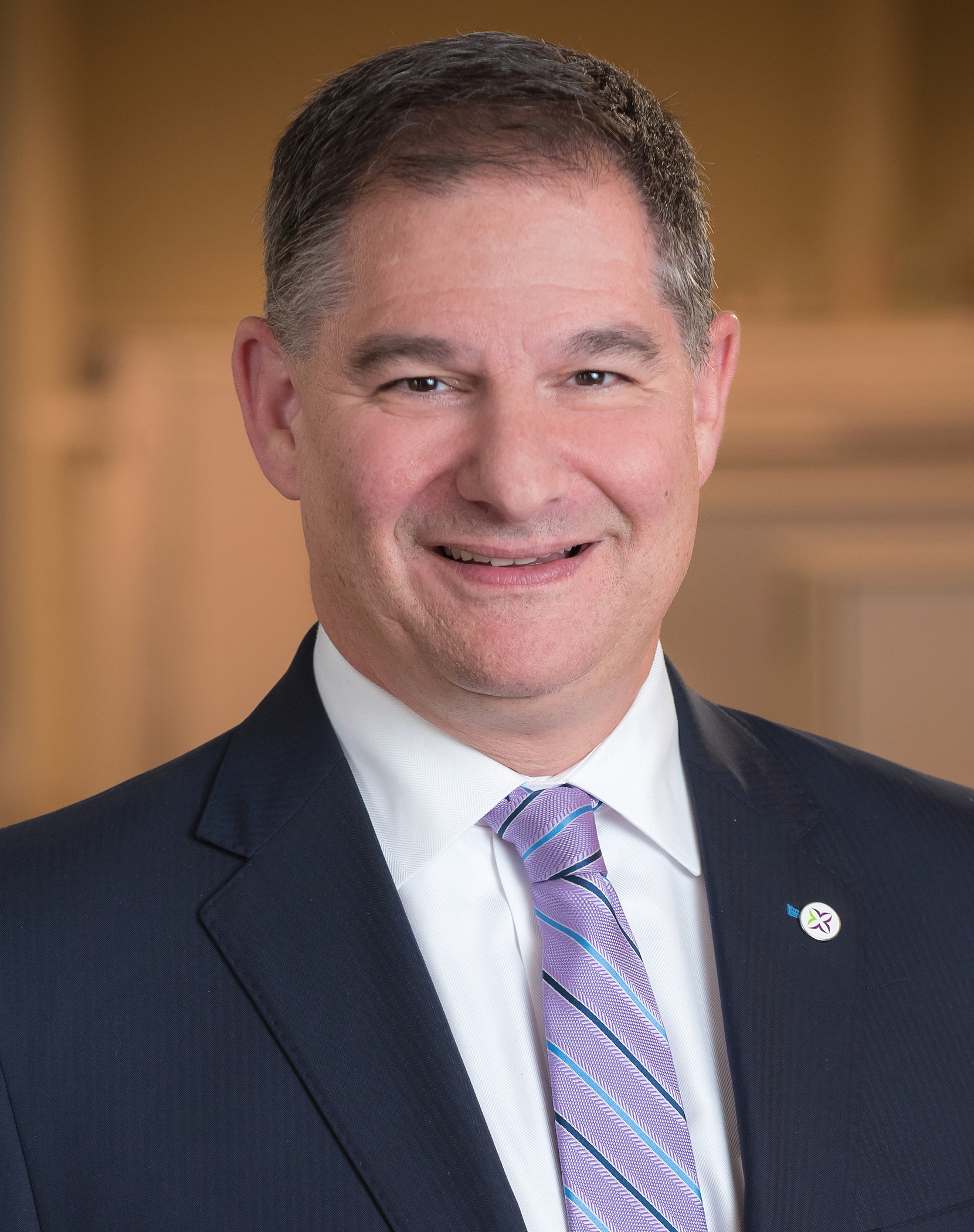 Headshot of Dan Roth