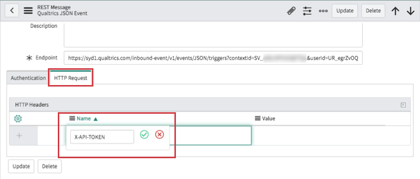 en choisissant la requête HTTP et en ajoutant le X-API-TOKEN